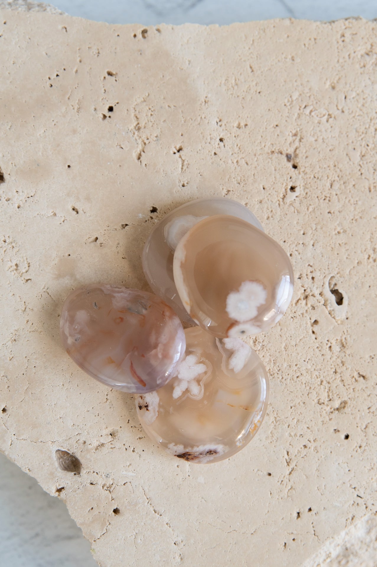 Blossom Agate Palm Stone